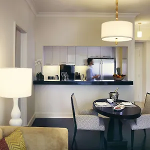 5* Hotell Raffles Makati